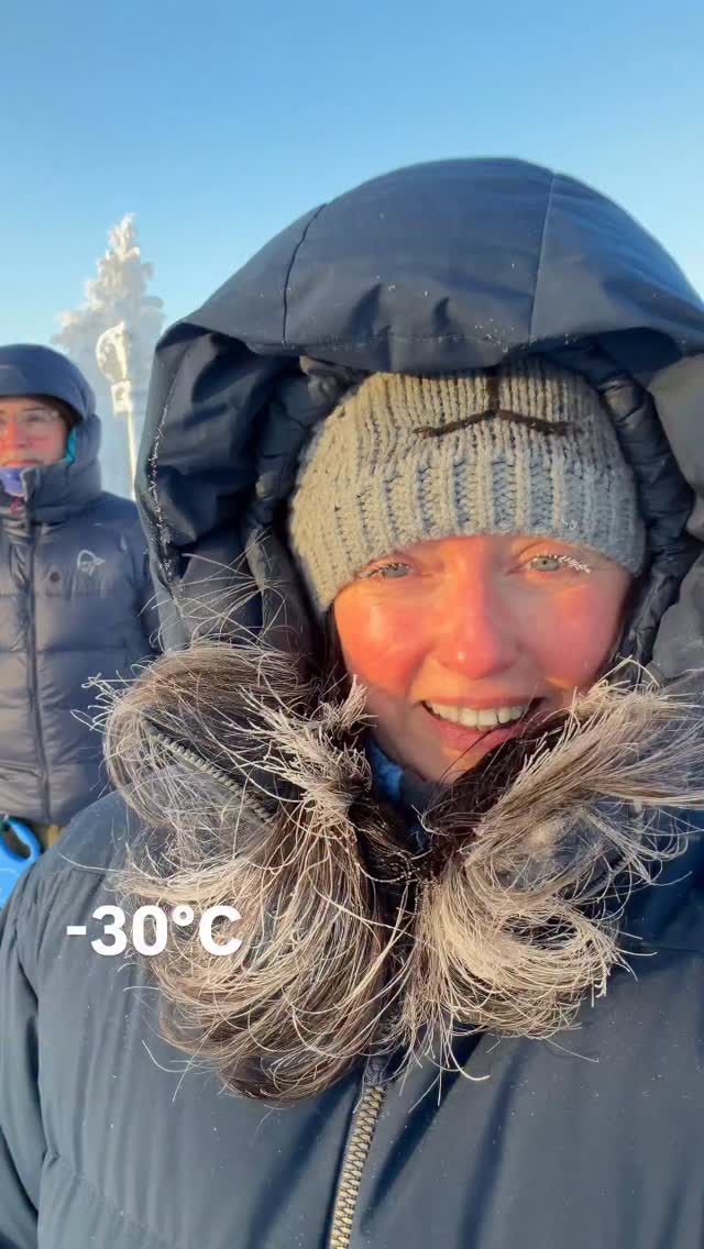 Back to -30°C again
I love it but things will stop working again so Paul will have many more jobs soon…busy days will became even busier.
#levilapland #finnishlapland #lapland