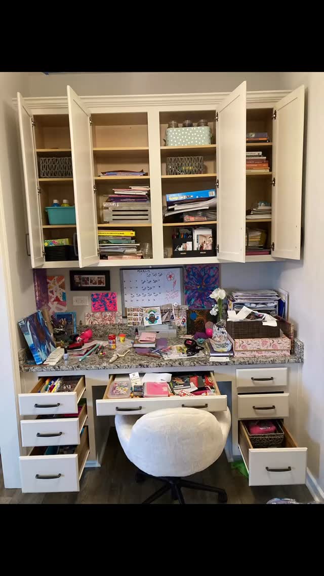 ✨ There’s nothing like walking into a clean, organized workspace and instantly feeling calmer.
Your environment matters. When your space is tidy, your mind feels lighter, your creativity flows easier, and your productivity naturally increases. Having a piece of peace at your workspace isn’t a luxury — it’s a necessity.
At Classy Gals LLC, we don’t just organize spaces… we help create clarity, comfort, and calm so you can focus on what truly matters.
Because when your space feels good, you feel good.
Ready to bring harmony back to your home or office? Let’s get classy with it. 💫