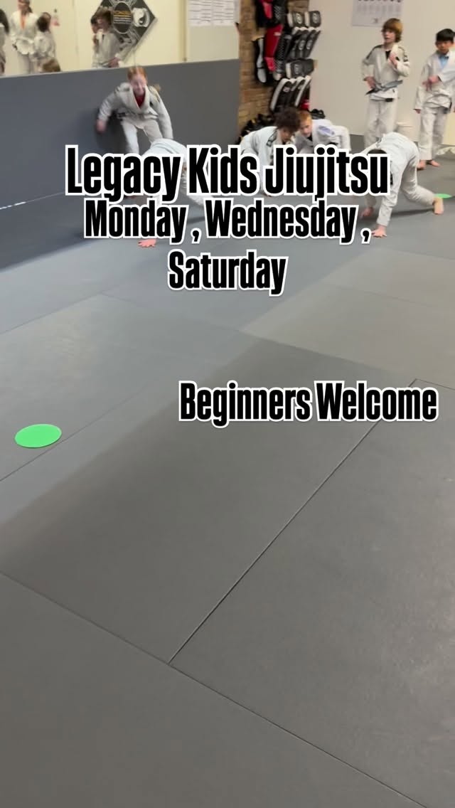 A Positive First Step into Martial Arts
Not sure if Brazilian Jiujitsu is right for your child?
That’s why we offer a Kids Starter Programme — a structured introduction where children:
• Learn the basics safely
• Build confidence gradually
• Feel supported from day one
No pressure.
No aggressive training.
Just positive coaching in a fun welcoming community.
👉 Book a Trial Class : https://legacy-martial-arts-london-kids.gymdesk.com/
#hoxton #confidenceforkids #kidsactivities #afterschool #mum