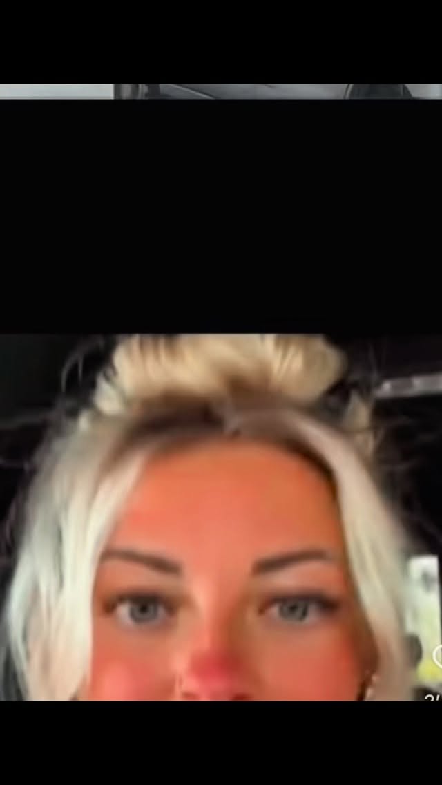 🔥FREERIDE FRIDAY🔥
Join the open group every friday! And feel free to make a little noise...👍
Info & Booking > link in Bio🔝
@andermatt.official @andermatt_sedrun_disentis @blizzard_tecnica @imholzsportandermatt @vailmtn
#andermattguides #weloveskiing #freerideandermatt #skitouring