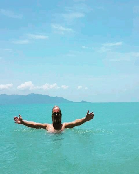 - Danke Thailand - 🙏🌍🌴
Pop gan mai !