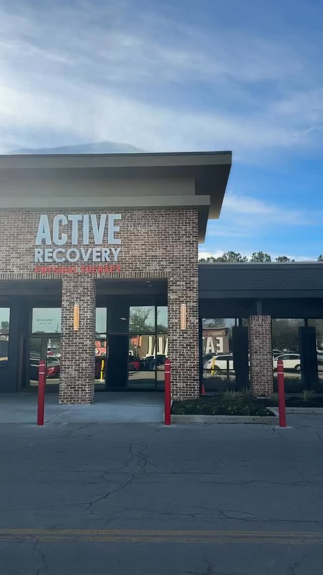 At the heart of Active Recovery is our team.
Every therapist, student, and front desk team member brings something different to the clinic, but we all share the same goal: showing up every day ready to listen, care, and help our patients move forward.
From one-on-one sessions to behind-the-scenes collaboration, the work we do is personal, intentional, and rooted in our community.
We believe physical therapy works best when it’s human… when patients feel supported, understood, and confident in the process.
That’s what our team strives to create every single day, and it’s what makes Active Recovery feel like more than just a clinic.
Active Recovery Physical Therapists – Helping Hattiesburg move, heal, and thrive.