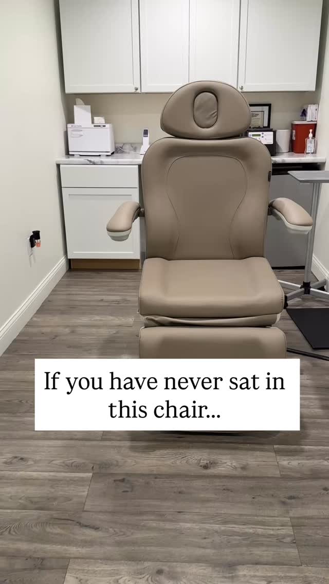 šDuring February, get a Dysport treatment and save $50 off your next treatment!
.
āļøBOOK WITH ME āļø
š»www.allure-dbq.com
š 563-258-4698
š§ info@allure-dbq.com
.
āļø FOLLOW ME āļø
Nicole Powers, ARNP, AGNP-BC
@nicolepowers_np
Allure Aesthetics + Wellness
@allure_iowa
#nursepractitioner #medspa #dysport #nurseinjector