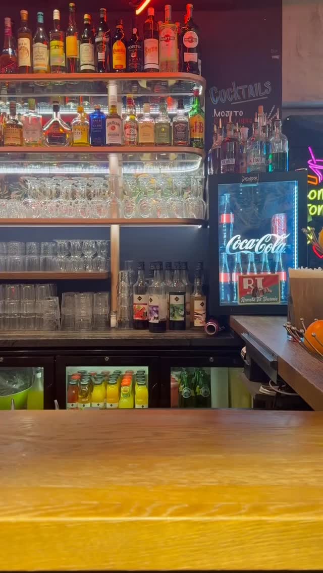 Il faut que tu apprennes à dire non.
#tapas #bar #instagood #cocktails