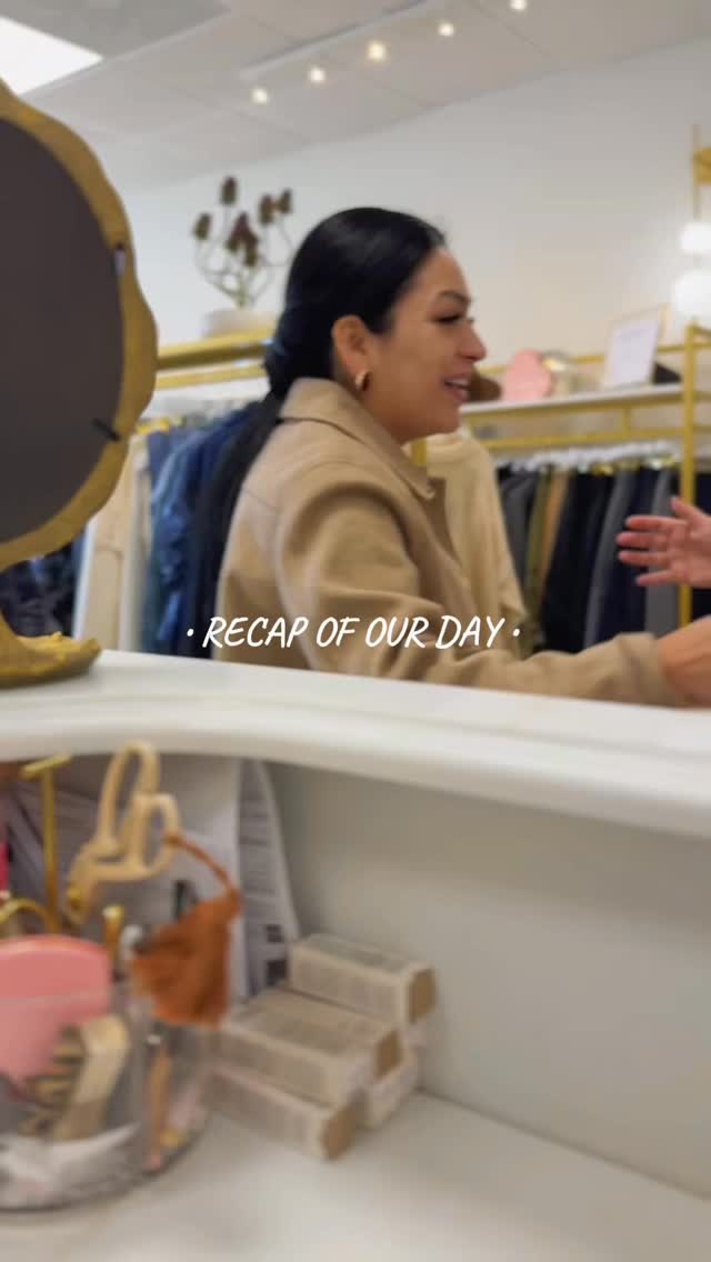 🇺🇸 Come and see how our day went today. We had special moments and a color analysis.
🇧🇷 Venha e veja como foi o nosso dia hoje. Tivemos um momento especial e análise de cores.
@erazo_cris ✨🤍
#adornedboutique #coloranalysis #adornedexperience