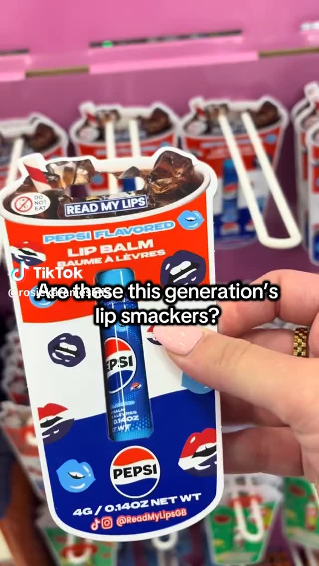 @rosiekaramesinis out in Australia asking the real questionsโฆ ๐
If youโre down under, donโt forget that you can find us on the shelves @kmartaus and @targetaus ๐ฆ
Brb, booking a flight โ๏ธ
๐ธ: @rosiekaramesinis
#readmylipsgb #lipbalm #lipoil #lauch #australia