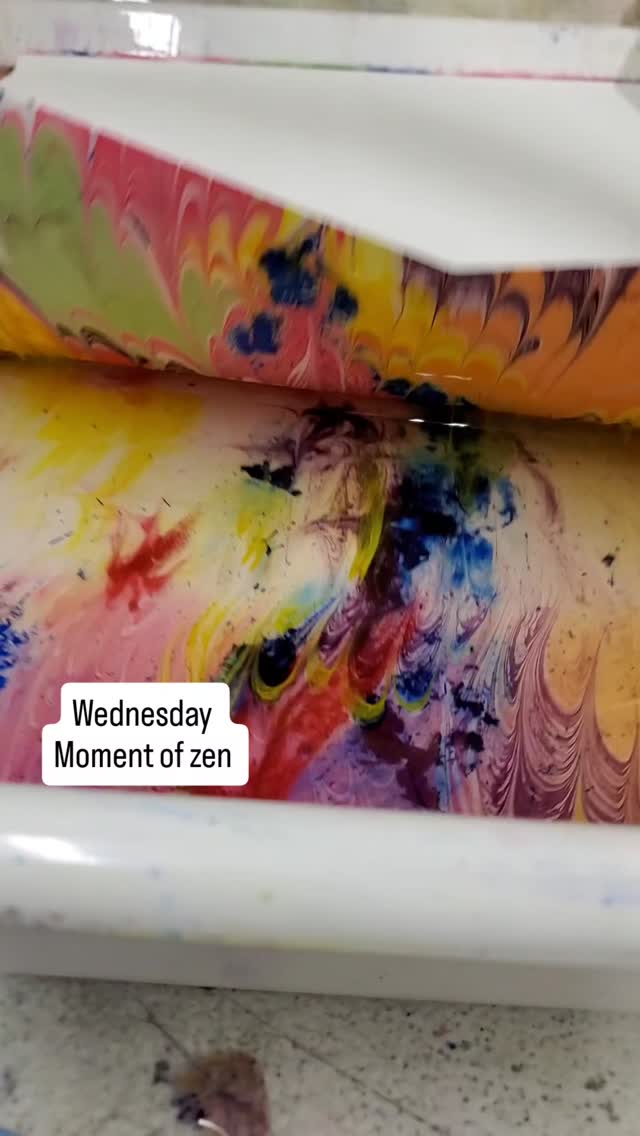 #majikalmarblingreveals #majikstudios207 #momentofzen #floatingpaint #radartist