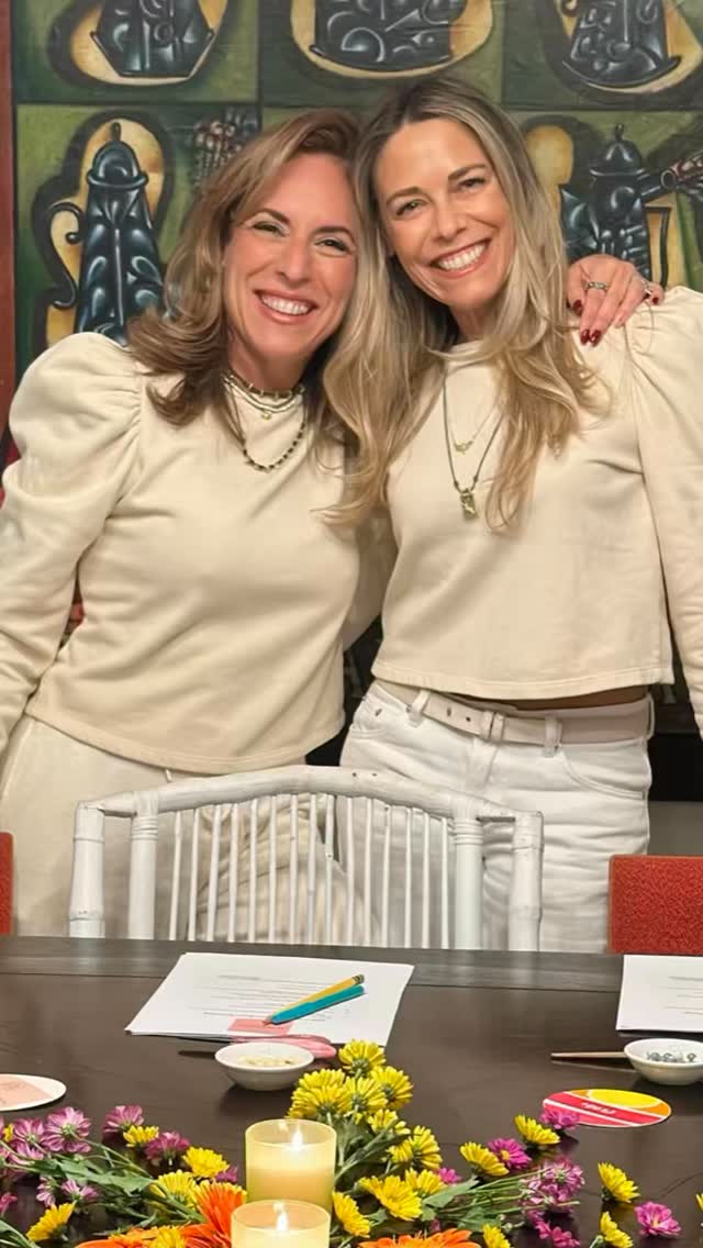 It is with much GRATITUDE in my heart to share an incredible night 🌼of creative collaboration creating Visions and Dreams
🌼
The room was filled with joy, creativity, love, and laughter, all the good feels. Thank you to every woman who showed up and gave herself permission to dream.
🌼
Hosting vision boards at the beginning of the year is one of my favorite traditions and especially when I get to do it with my soul sister @mindfulwisdomnow 💛
🌼
There’s something so powerful about slowing down, reflecting, and choosing what truly matters. In doing so, we set the energy for what’s ahead.
🌼
I’m so excited to continue creating spaces for creativity, connection, and collaboration throughout 2026.
🌼
Make sure to stay connected so you don’t miss out on any events!
#WomenWhoDream #CreativeCommunity #PocketfulOfJoy #VisionWithHeart