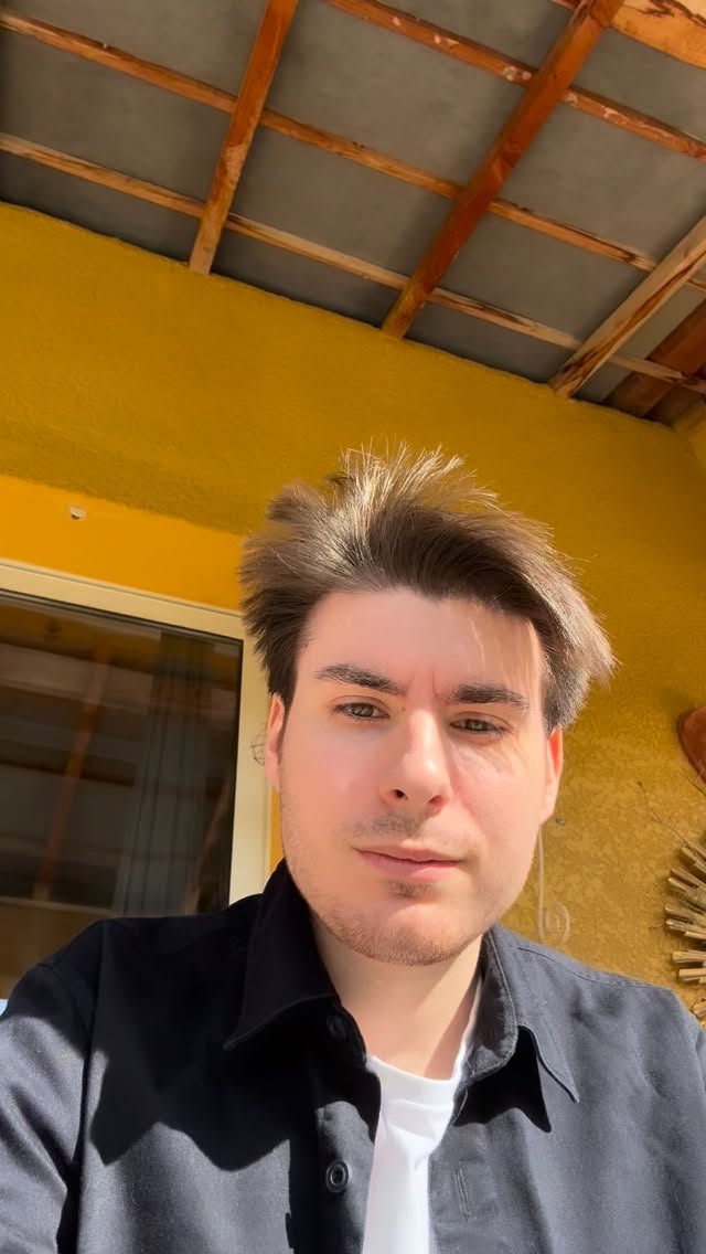 To all my friends in Germany 🇩🇪
On the 27th Feb I’ll be playing The Blue Notez Club in Dortmund!
Get your tickets now - https://www.musiktheater-piano.de/en/events/connor-selbythe-truth-comes-out-eventually-exklusive-album-release-show-praesentiert-von-impuls-promotion/