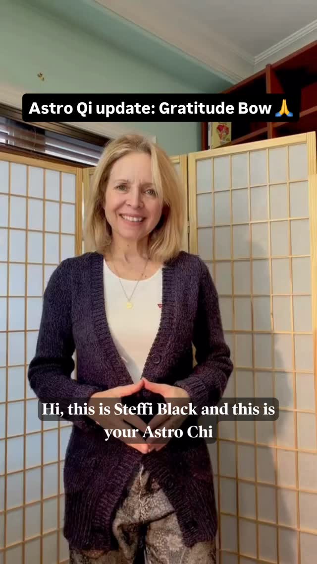 Astro Qi Update: Combining astrology and qigong
We are in Aquarius season and this is the winter season here and in spring forest qigong so we want to strengthen our kidneys.
Ways to do this include:
#cupping your kidneys each day
Bouncing gently with your knees
Warm water through the day
Keep neck, back and ears covered
And the qigong movement called Connecting with your Heart's Energy strengthens your kidney energy system, which includes your brain, spine, adrenals, bladder, brain and ears.
We bring this into our weekly online sessions.
#chinesemedicine #qigonghealing #astrologywisdom #gratitudedaily