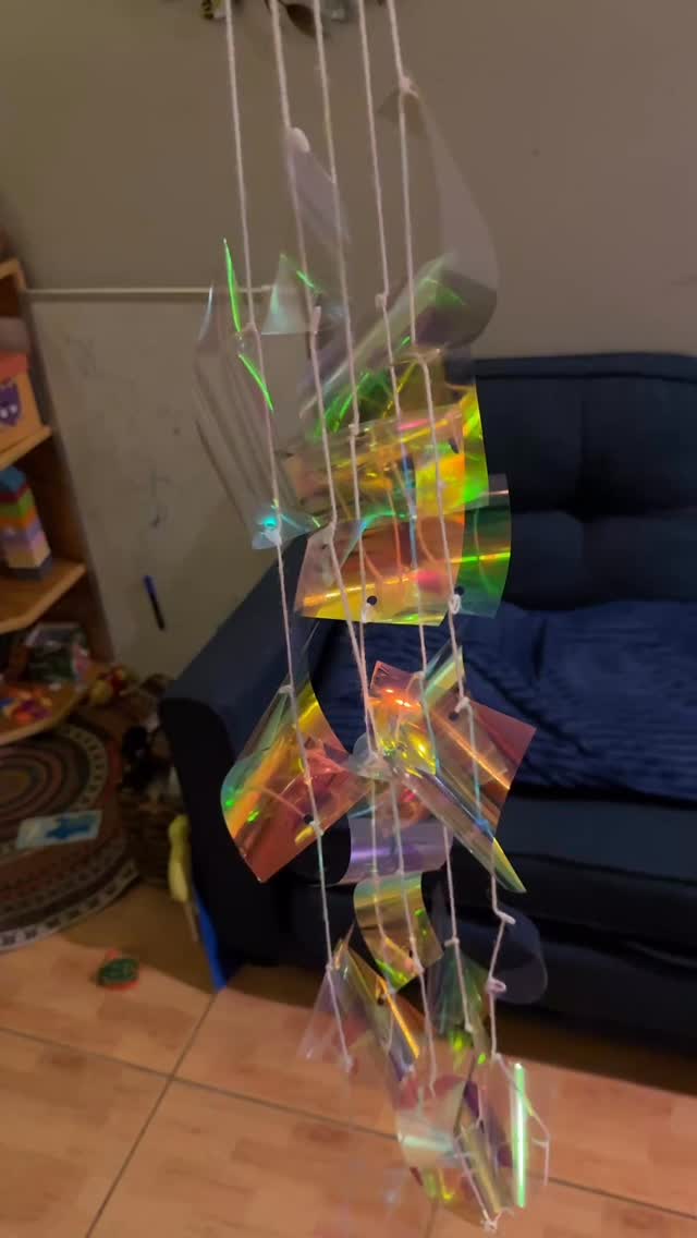 Playing with light, shadow, and color in our nature classroom 🌿✨
Sometimes the simplest provocations invite the most profound and joyful learning.
Thank you for the inspiration @gingerslearningwithlittles. This iridescent acetate paper was the perfect addition to our space for Light & Shadow week ☀️
I wonder what else we can create with these…
#schoolforthesol #natureschool #playbasedlearning #lightandshadow #reggioemilia