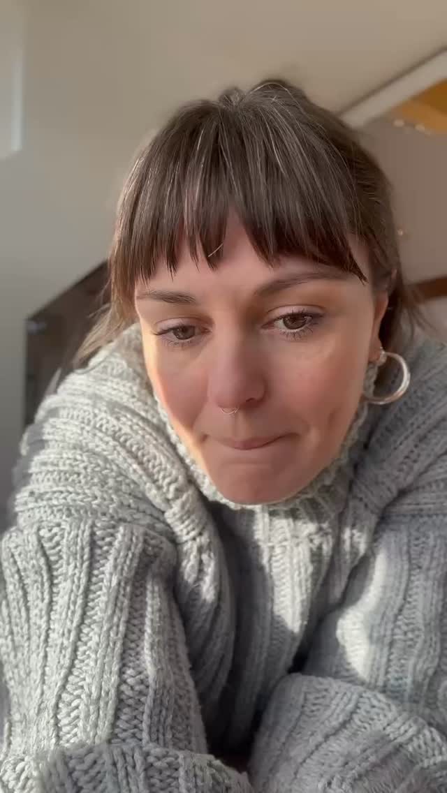 ✨another Sunday, another throwdown challenge✨
✨I didn’t expect ‘make a rhino’ to be on my to do list, but I sure gave it a good old go ✨
✨full credit to the contestants bc this was my most testing challenge so far, but genuinely really fun to make. Expect a full line of pottymouth rhino sculptures coming soon ✨