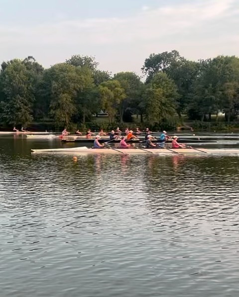 Our Evening Competitive Group got some great scrimmages in ahead of Quaker City Regatta this weekend. Thanks Coach Tom K! #mastersrowing #rowing #sculling #scrimmage #regatta