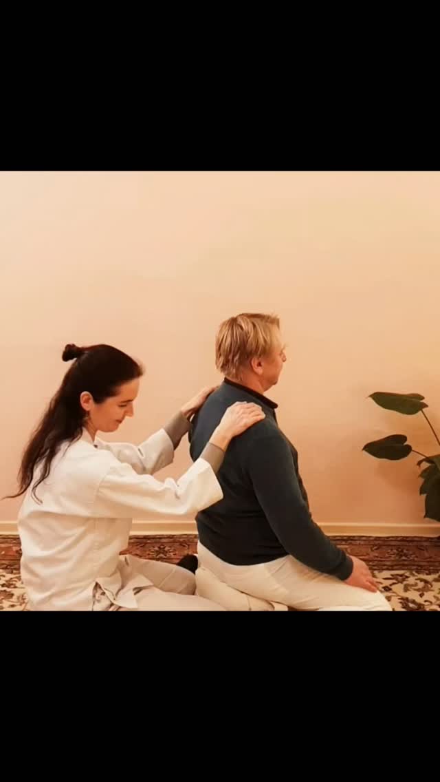 Welches Potential & welcher Beitrag bist du für das Leben, wenn du voll präsent bist?
Volles Bewusstsein im Körper zu erleben - da unterstützt dich BREEMA🔅
UNIFY YOURSELF AND SUPPORT LIFE
3 Frühlingsabende mit BREEMA
6.2.• 20.3. • 17.4.
📍Klagenfurt am Wörthersee, Kärnten
#breemalove #berührungskunst #embodiment #körperbewusstsein #nervensystem