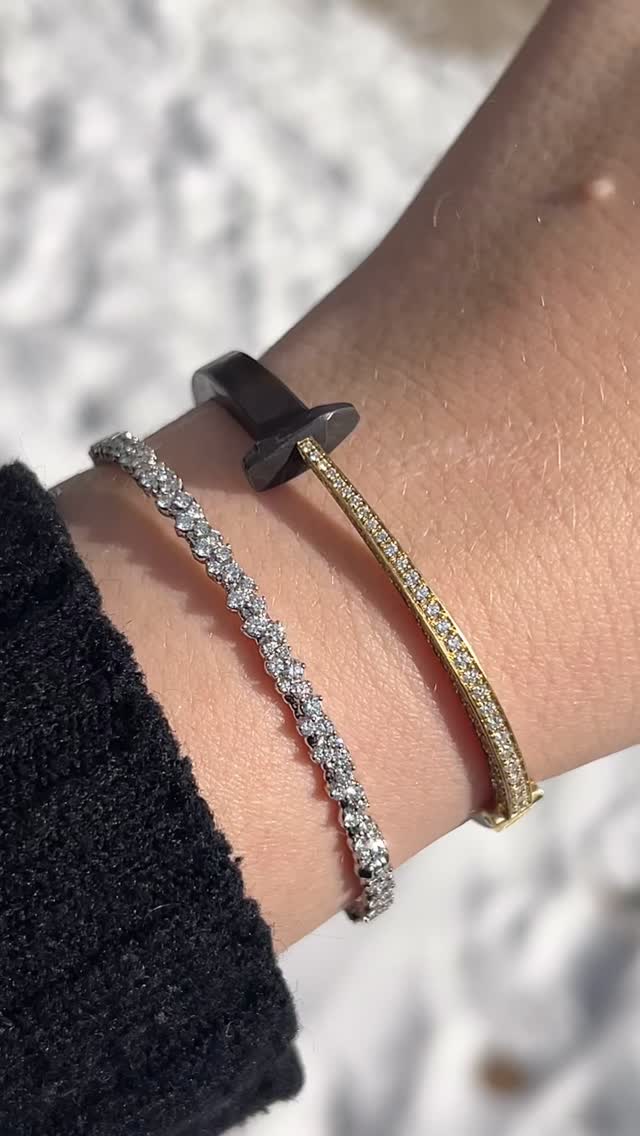 11 days until Valentines Day!!! Might we suggest a wrist full of diamonds for your special someone? 😍✨💝