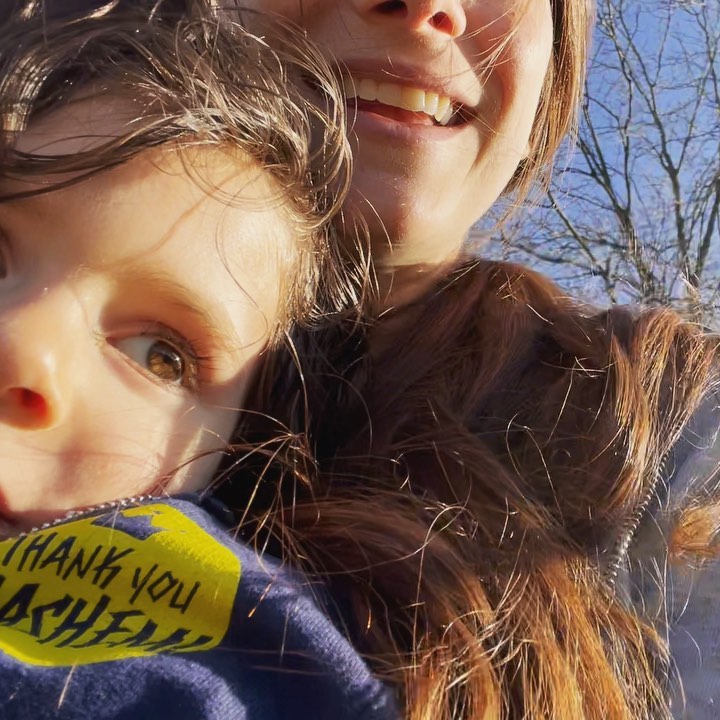 Our last days in the Dayton sunshine... for now 😊. Visited our new favorite park, and got clearance to go home from the incredible Neurosuregeon Dr. Rob Lober, @lober_lab and a visit from the VP of @daytonchildrens Ben Goodman. Thank you OHIO! See you in a month for our follow up! #savebennyandjosh #curecanavanfund #curecanavan #cureraredisease #miracles #medicalmiracle #clinicaltrials