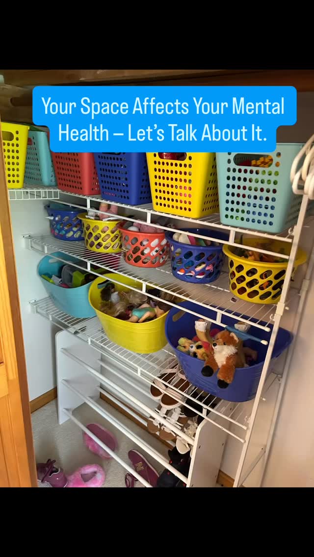 Your Space Affects Your Mental Health — Let’s Talk About It.
At Classy Gals LLC, we believe organization is more than making things look pretty…
It’s about peace. clarity. breathing room.
When your home is cluttered, your mind often feels the same way.
Stacks turn into stress. Chaos turns into overwhelm.
And suddenly, even small tasks feel heavy.
Here’s what intentional organization can do for your mental wellness:
🌿 Reduces anxiety – A clear space helps calm a busy mind.
🧠 Improves focus – Less visual noise = more mental clarity.
✨ Creates emotional balance – You feel lighter when your environment supports you.
🏡 Builds confidence – Walking into an organized home hits different.
💛 Restores peace – Your home becomes a place of rest, not pressure.
We don’t just organize homes.
We help create safe spaces for your nervous system to exhale.
Whether it’s your closet, kitchen, bedroom, or entire home — we design systems that support your lifestyle and your mental health.
Because healing sometimes looks like labeled bins, clear counters, and finally knowing where everything goes. 🧺✨
💬 Drop a 🧡 if your home (and your mind) could use a little clarity.
