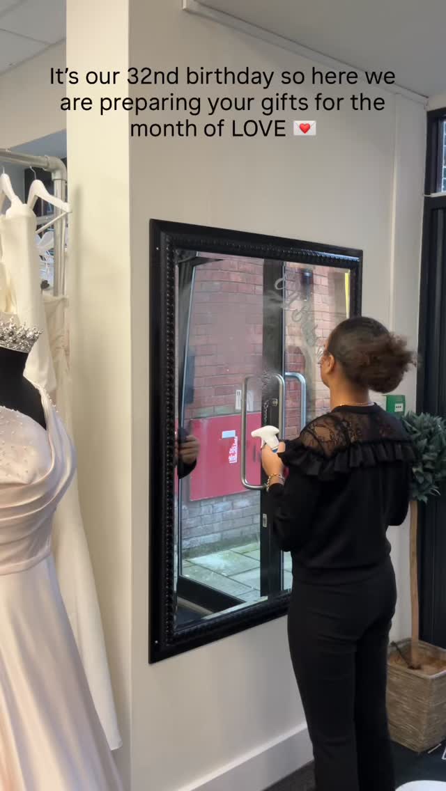 HOW CUTE! the month of love and Valentine’s Day, how could we not celebrate?
We love to spread love! Tag someone who should book their appointment this month at EYB in the hopes they may find their dream gown and select the envelope of £320 off their dress!!
Remember you have to be within the first 32 brides to book to have the chance to be in it to win it ❤️💌
#weddingdress #bride #weddingexperience #weddingoutfits #weddingdresses