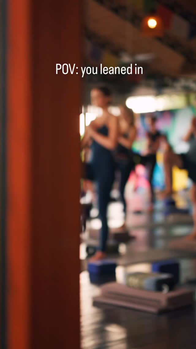 38 faces.
38 stories.
1 shared journey.
From all over the world, we came together to practice, to learn, to grow..
This is not just a Yoga Teacher Training.
This is presence. Connection. Evolution.