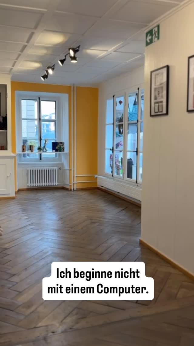 Ich beginne nicht mit einem Computer.
Ich beginne mit Menschen.
Ich höre zu.
Ich verstehe.
Ich gestalte.
Gutes Design entsteht aus echtem Dialog.
Aus Ideen, die gehört werden, und Lösungen, die wirklich passen.
👉 Schreib mir und lass uns deiner Idee Form geben.
✨ Grafik | Branding | Visual Identity
Danke @dunamaicakes für dein Vertrauen 🤍
#OfficinaDanyMae #Buochs #Nidwalden #Grafikdesign selbstgemacht corporateidentity kunst Herzensprojekt SchweizerDesign Designliebe KreativLaden SelbstgemachtMitLiebe