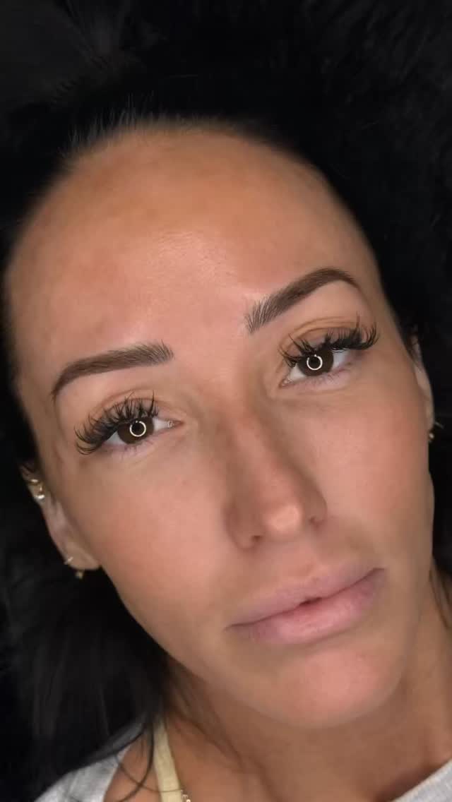 ✨ Ready for a transformation that enhances your natural beauty? ✨
This stunning combo of powder brows with nano hairstrokes at the front offers the perfect solution for those looking to refresh previous work while achieving a soft, natural look. Your brows are a frame for your face, and with my expertise, you can rest assured that you’ll walk away feeling more confident than ever.
Are you ready to elevate your beauty game?
Book your appointment today and let’s create the perfect brows for you!
✨
✨
✨
Permanent Makeup Services, Tattoo
Removal & Carbon Laser Facial
⬆️Book apt with the link in bio
✨Free Consultation available
📍Oshawa, Ontario
✉️browsbyieva@gmail.com
☎️416-804-6749
Website:
permanentbeautybyieva.com
#browsonfleek #beforeandafter #beauty #browshaping #browgoals
#brows #eyebrows #nanobrowcanada #nanobrows #nanohairstrokes #nanohybrid #permanentbeautybyieva
#toronto #ontario #durham #whitbyontario