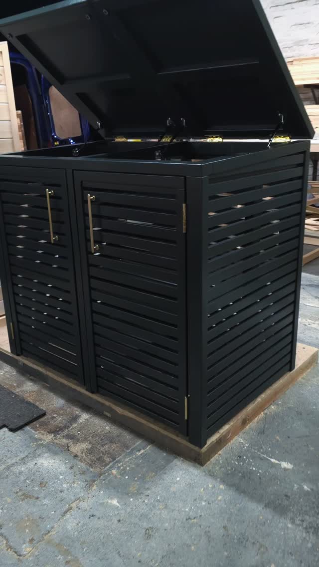A bin store… but make it beautiful.
This bespoke slatted bin store is handcrafted to hide the mess, elevate the garden, and last for years 🌿
Made to measure. Built to last. Designed to look good from every angle.
DM us for bespoke sizes & finishes.
#binstore
#binstorage
#london
#gardendesign
#wheeliebinstore