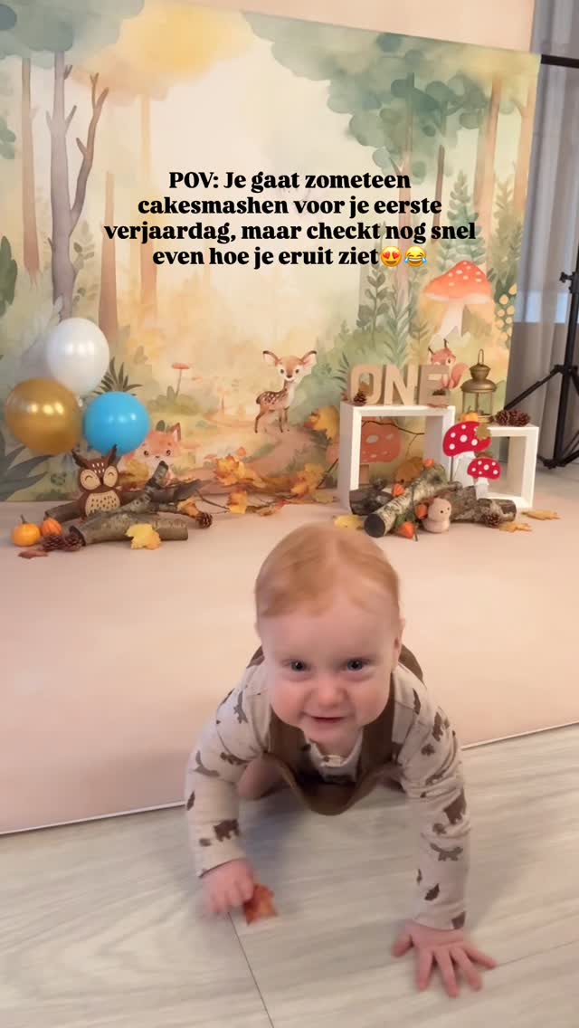 *smelt* 🥹😍😍😂
#cakesmash #eersteverjaardag #cakesmashfotograaf #cakesmashfotoshoot #1jaar