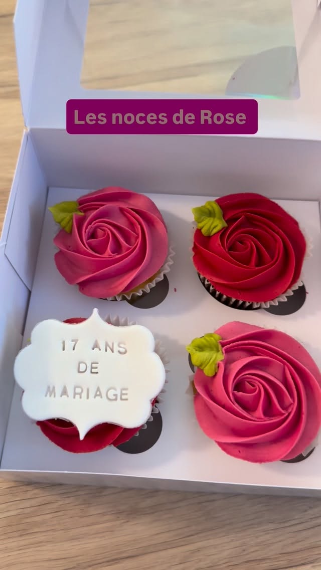 Noces de rose 🩷
#nocesderose #anniversairedemariage🎉🍾❤️💕 #angiescupcakes77