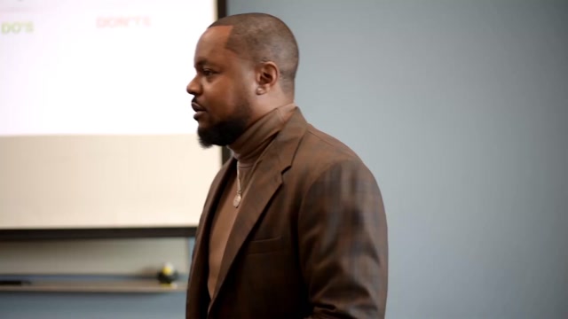 Tips and tricks shared with our Scholars on giving effective presentations!
#suitsforsons