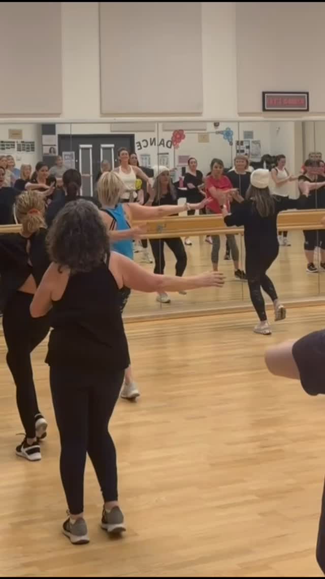 CLUB DANCEFIT
Every Tuesday
7-8 pm
Three Rivers Academy
(Walton)
A party and a workout rolled into one!
To Book: https://www.clubdancefit.co.uk/book-online
An Easy, effective dance/Fitness class for a super full-body workout with easy-to-follow routines
Let’s glow 🌟
Work out to the best ‘90s and current chart hits whilst having fun with your buddies
Booking now open
To Book: https://www.clubdancefit.co.uk/book-online #NewYearNewStrength #strongin2026 #EMSTraining #DanceFitness #SmartTraining
