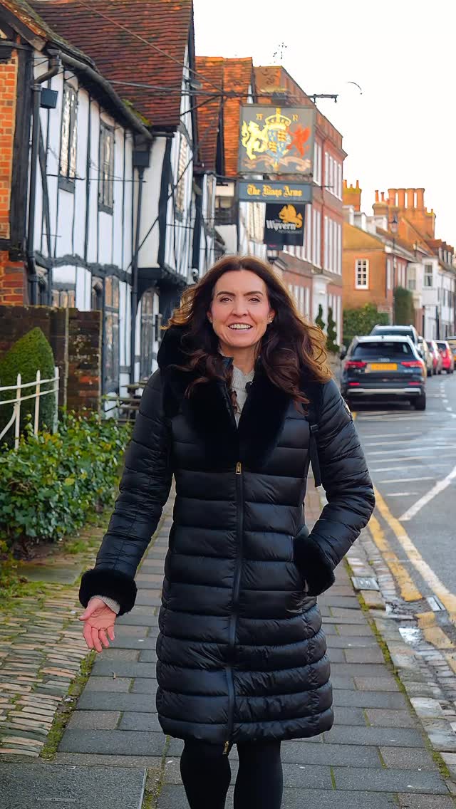 We spent some time in Old Amersham this week, right on the doorstep of our self-build plots. 🌿
The beautiful high street is full of character, with independent shops, great coffee spots and some really lovely local pubs.
Just a short stroll away from town and you’re straight into the countryside with lots of stunning walks. And when you do need to travel, Amersham station is just up the hill, getting you into London in under 30 minutes, plus access to some excellent schools nearby.
It’s easy to see why Old Amersham is such a popular place to call home! 🏠