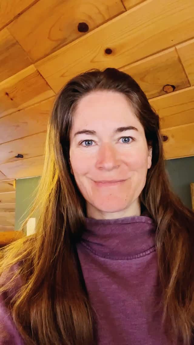 Back at my desk with Ma Durga this morning ✨
Jammies on. Candle lit. Words flowing again.
After publishing The Next Step this week, I felt the call so clearly—come back to the Shakti book. Durga doesn’t rush. She waits until you’re ready to write from the other side.
Grateful. Grounded. Writing again.
This journey continues 💛🔥
If you’re curious what’s been unfolding lately, you can find my newest offerings and links in my bio 🤍 #durga #goddessbook #thenextstep #shaktiembodied