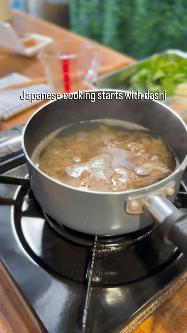 Two classes. One day. So much fun and joy in the kitchen 🤍
Yesterday, I taught Traditional Japanese Breakfast and Japanese Vegan Cooking — and once again, I was reminded why Japanese home cooking is so special.
From carefully made dashi and fluffy Dashimaki Tamago,
to mushroom-rich takikomi gohan, sake kasu miso soup, and plant-based dishes full of umami 🌱
Every class is:
✨ Hands-on
✨ Small group
✨ Deeply nourishing
✨ Authentic
✨ Gut-healthy
Seeing attendees cook together, learn new techniques, and enjoy the meal with smiles never gets old.
📅 Next classes are coming in March
Seats are limited — reserve yours via the link in bio ☝️