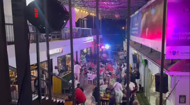 It’s the month of love so “Mthande umuntu wakho”☺️🙏🏽❤️ #MaturedSunday