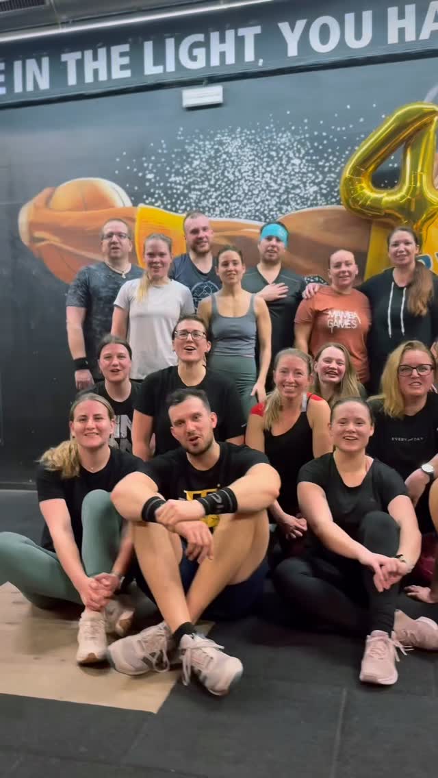 Mambička dnes slaví narozeniny a my máme přání jediný - ať je plná tak skvělých lidí a ať se vám u nás pořád líbí 💛
Děkujeme všem za včerejší krásnou oslavu a hlavně DĚKUJEME, že jste s námi už 4 roky. 🤩
Tak na spoustu skvělých dalších! 💪🏼🥳🥂
🎶 Music credit @m.9322158 & @kankaladislav 🔝