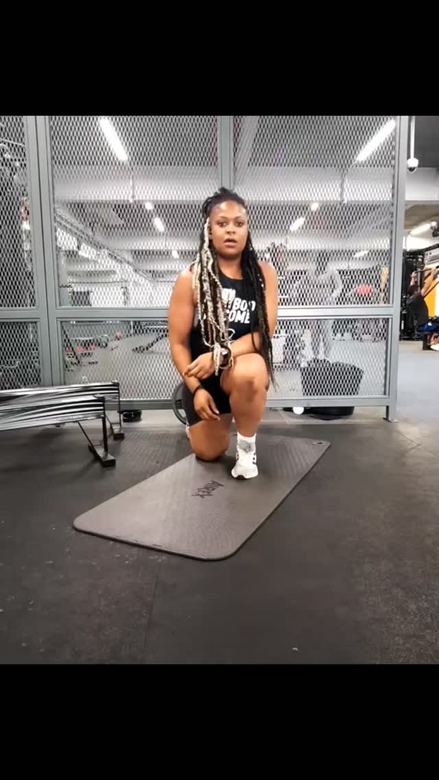 Hi 👋🏾 I'm Veowna 💪🏽💃🏾❤️🤘🏽
LET'S WORKOUT TOGETHER! 👇🏾
@puregymlondon_oval
Mon-Sat *6am-8pm *Hours vary
👥1-1 PERSONAL TRAINING
📲ONLINE FITNESS COACHING
👯♀️GROUP FITNESS CLASSES
DM 'COACH' or click link in bio to book free consultation