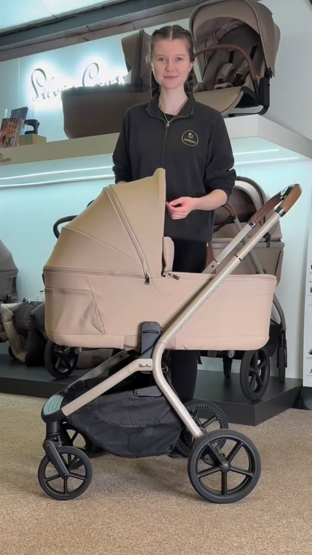 The new SilverCross Breez🤎
- Extendable Hood
- Ventilated Hood and Carrycot Body
- Height Adjusters
- New Innovative Folding Carrycot
Easy and Lightweight, Ready for Everyday
@silvercrossuk #silvercross #breez #new #foldingcarrycot
