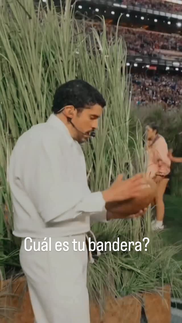 Representando lo que somos!
Muestra tu bandera con orgullo empiezo 👇#SuperBowl #BadBunny #superbowlsunday #latinosenusa #badbunny