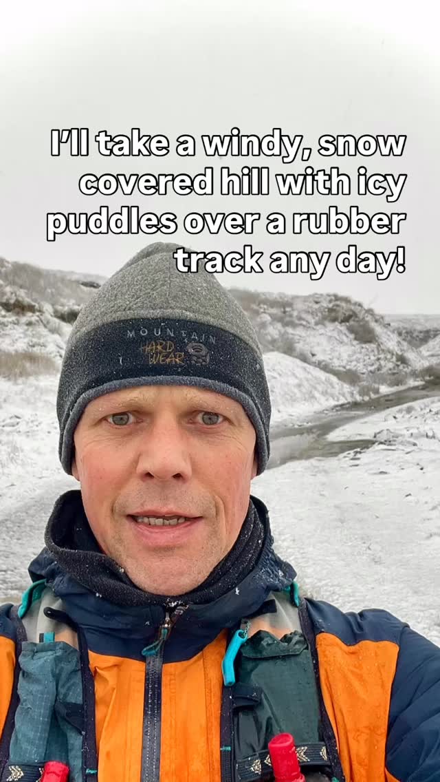 8 weeks out from the Howgills Trail Marathon and 16 weeks until the Stanza Stones Ultra (50 miles) both runs across open hill tops and moorland with masses of elevation! I know track runs are important so I go out of necessity but nothing prepares you for these types of races like being up on the hill, the place I go for joy and connection, the more challenging the conditions the better because on race day resilience will be my best friend! #ultrarunners #poweredbyplants🌱