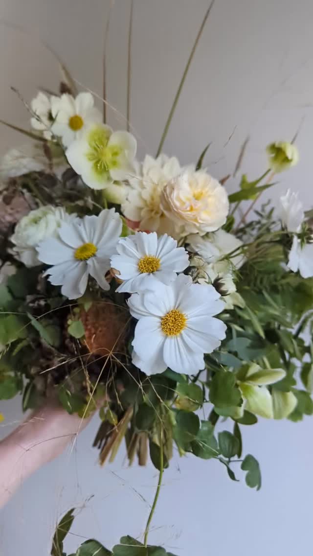 Flowers that belong to your story.
Wild luxury, grown naturally and designed uniquely for you.
Booking limited dates for 2026 & 2027.
#cheshireflorist #sustainableweddingflowers #northwestweddingflowers