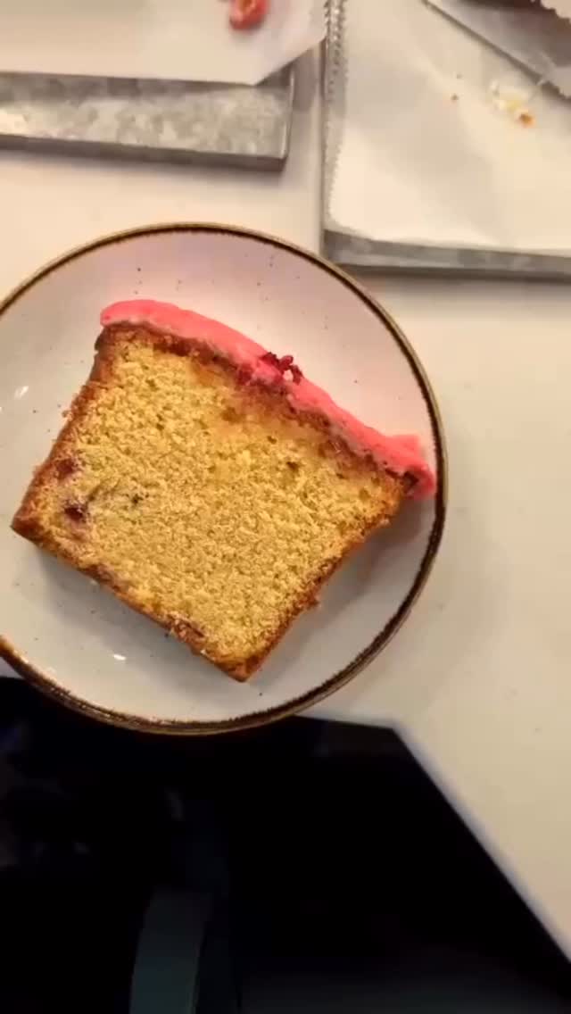 Yes. Yes, you should!
We are open this Saturday and ready to spread the love! See you at one of our cafés 💕