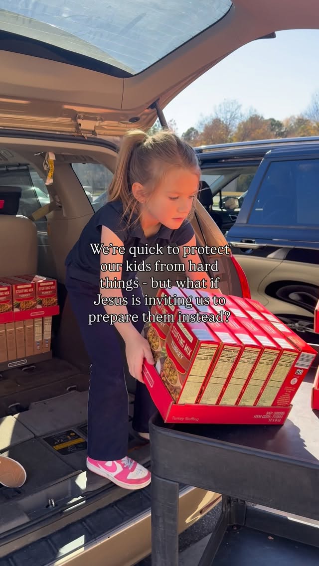 We’re quick to protect our kids from hard things - but what if Jesus is inviting us to prepare them instead?
Jesus never promised a world without suffering.
He promised His presence in the middle of it.
When we talk with our kids about injustice, loss, poverty or pain, we’re not stealing their innocence - we’re grounding it in truth and love.
That’s why we made Serving Made Simple! To help you:
✔ Have tools to answer honest questions
✔ Build a rhythm of generosity and serving
✔️ Equip your kids with 18 step-by-step ideas
We don’t prepare them by having all the answers. We prepare them by showing them the next part.
👉 Follow for ways to keep these conversations going!
