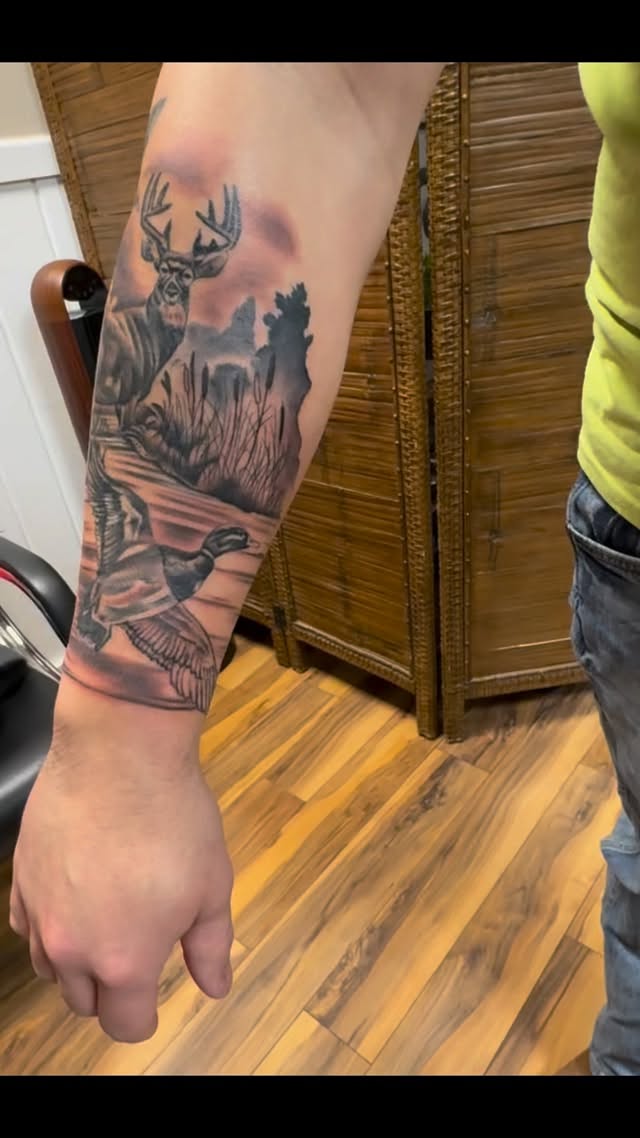 Cool hunting 1/4 sleeve done today. Enjoy ๐ #btkink #genevany #billythekidmeyers #awardwinning #tattooartistinny