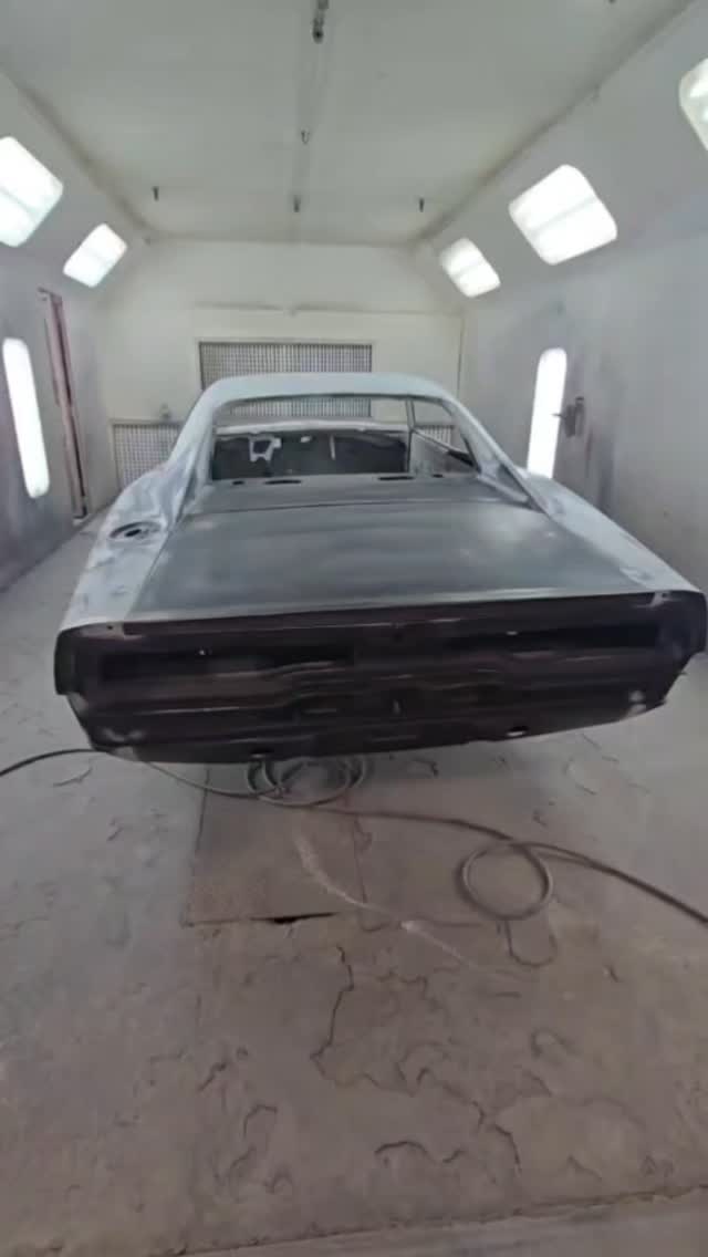 quarter mile at a time?
.
.
#stouffville #autobody #paintjob #beforeandafter #cars