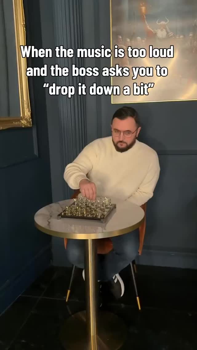 Miscommunication is key 😭🙌🏻 #richmondbars #londonnightlife #londonbars