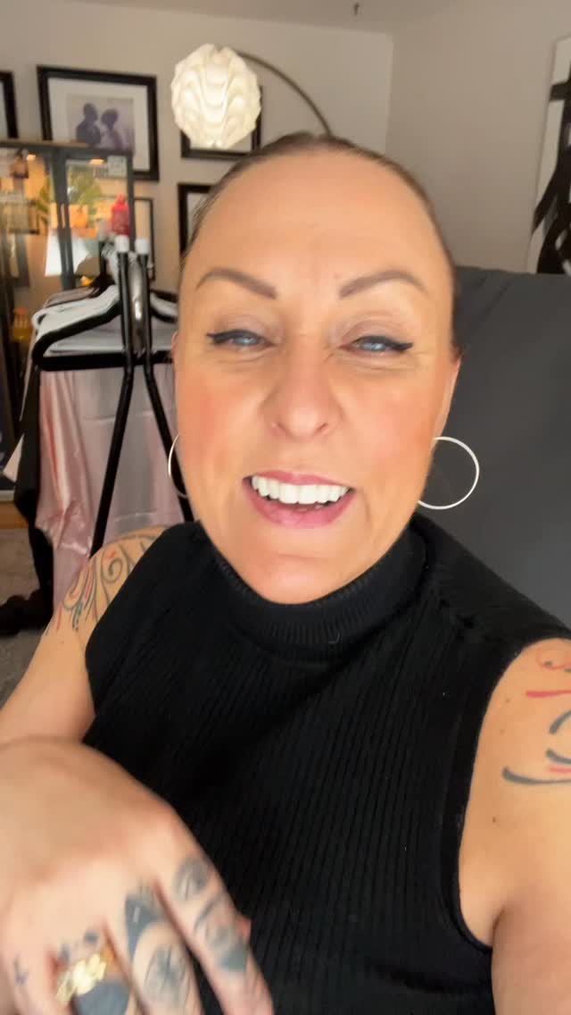 What if you could earn money while working from home as a Spray Tan Artist and finally have a business that fits around your family’s life?
I’m Sherry Selley, owner of the Award Winning SMUG Spray Tan and Sugaring and I help women JUST LIKE YOU turn their dreams of flexibility and income into a reality without sacrificing family time.
Imagine waking up, choosing your own hours, taking just the clients you want, and building something that’s truly yours. Even if you’ve never worked in beauty before, my online video course gives you the skills, confidence, and support to start right away.
This is your chance to do something for yourself, create income, and finally feel in control of your time and your life. Let me show you how!
#workfromhome #winnipeg #brandon #stonewall #lorette
