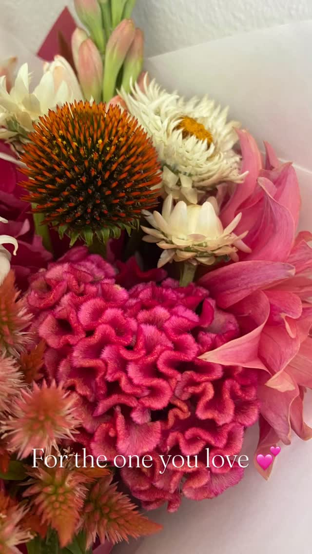 For the love of your life, a collection of gifts for Valentine’s Day. A little something to show how you feel! Order online #thecuriousrabbitflowershop #balmainflorist #sendlove #rozelleflorist #leichhardtflorist #sayitwithflowers #gladesvilleflorist #gladesvilleflorist #annandaleflorist #sydneyflorist #haberfieldflorist #valentinesday