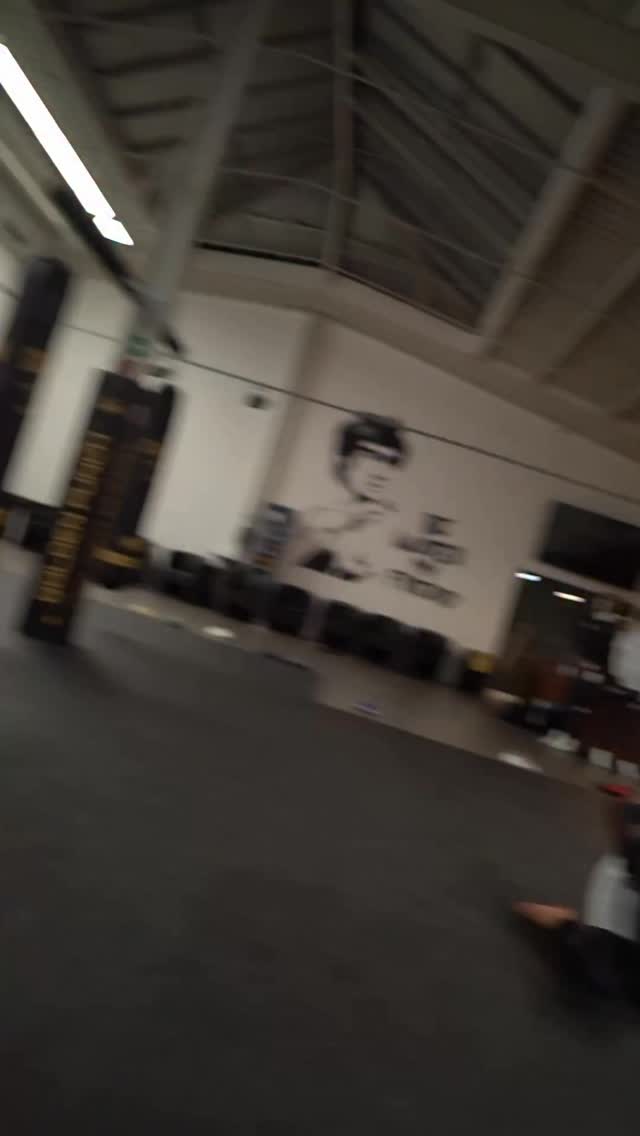 MMA Training mit Arnold Schmidt.
#Training #mma #fitness