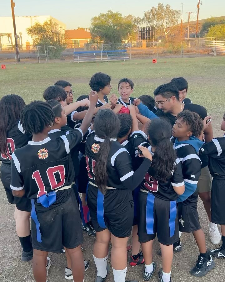 ADP wins both their season openers! 🤩 Huge shout out to our Eagles Football and Volleyball! Next game is on Thursday vs Milestone!
#adpeagles #friendlyhouse #flagfootball #volleyball #seasonopener #win