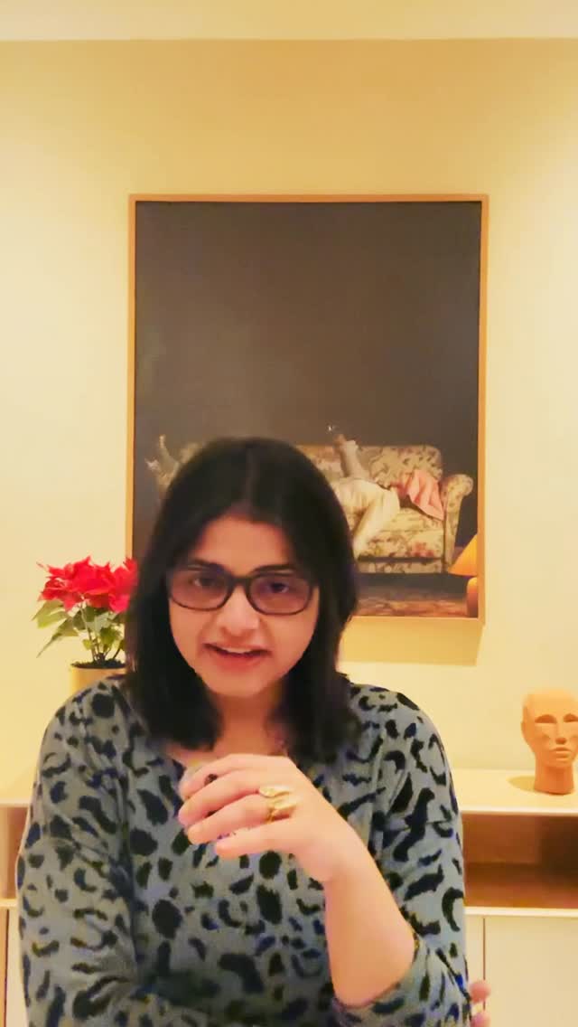 Stop calling it awareness if you refuse to act.
Real self awareness is a gift, especially when you can sense what is happening around you, who is truthful, and who is performing. But self awareness without action becomes self-betrayal.
Signs you are using awareness as avoidance:
• You see the pattern, but you stay
• You notice the disrespect, but you explain it away
• You feel the energy shift, but you ignore it
• You keep “understanding” people while abandoning yourself
What awareness is for:
• Choose your boundaries
• Speak the truth early
• Stop tolerating what drains you
• Move accordingly, even if it feels uncomfortable
Awareness is not a personality trait.
It is a responsibility.
#Mindset #Healing #SelfAwareness #InnerWork #emotionalintelligence